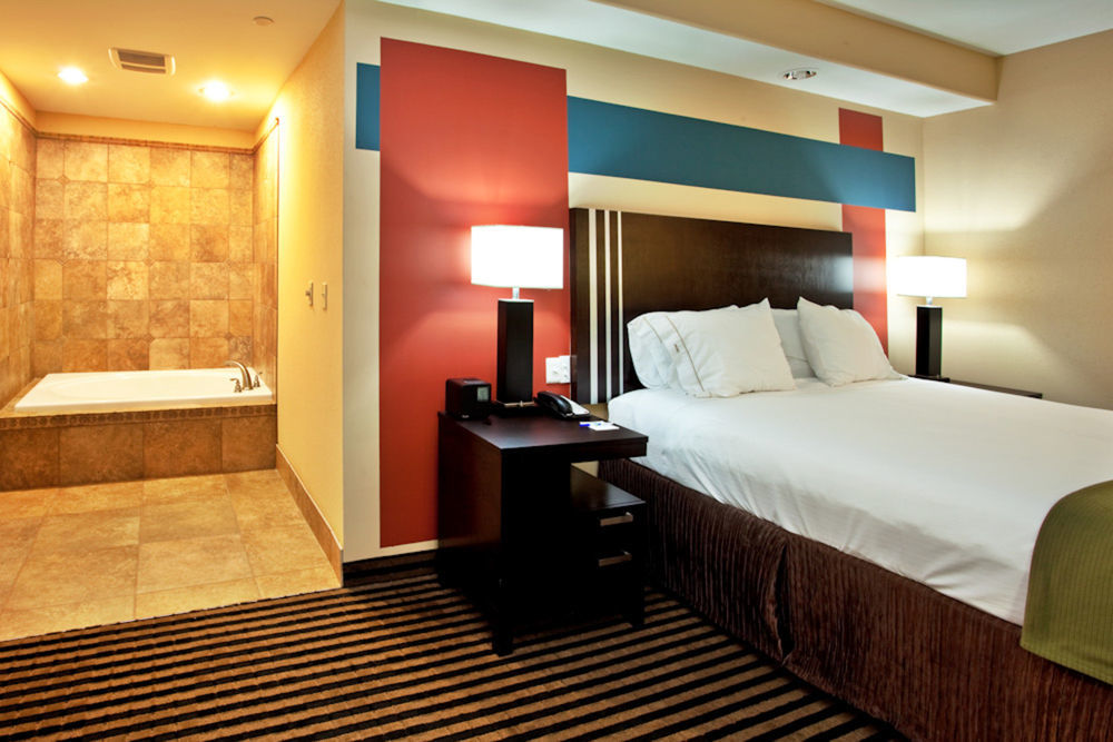 Holiday Inn Express Donaldsonville By Ihg מראה חיצוני תמונה