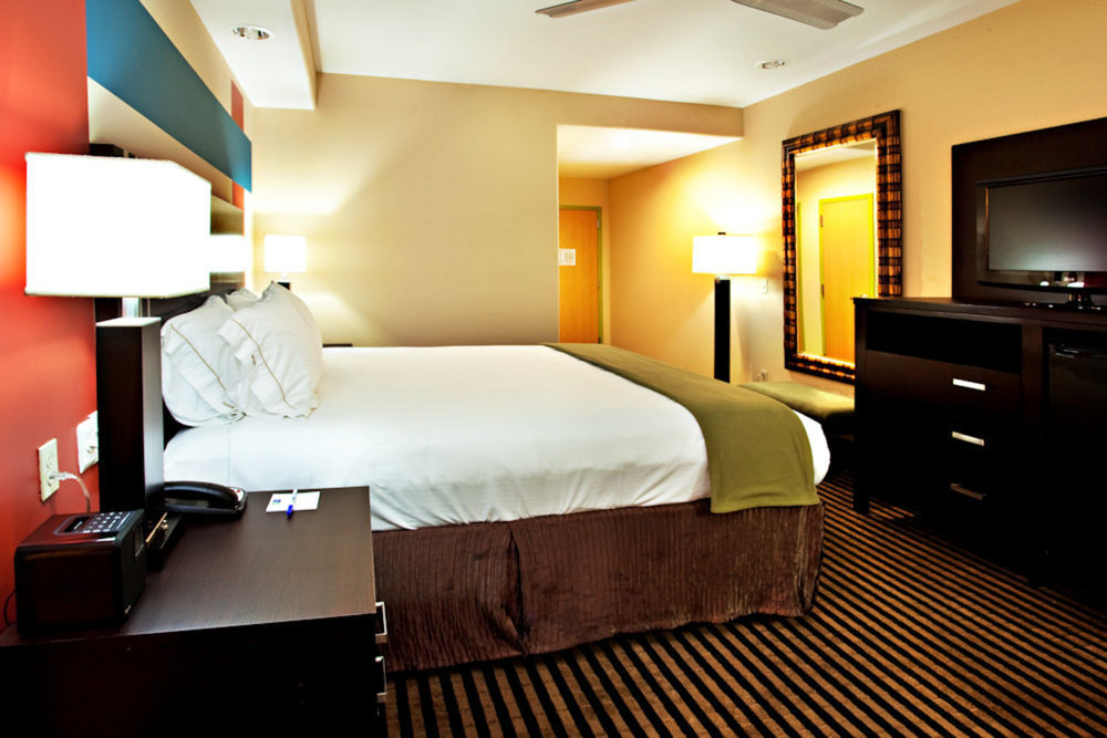 Holiday Inn Express Donaldsonville By Ihg מראה חיצוני תמונה
